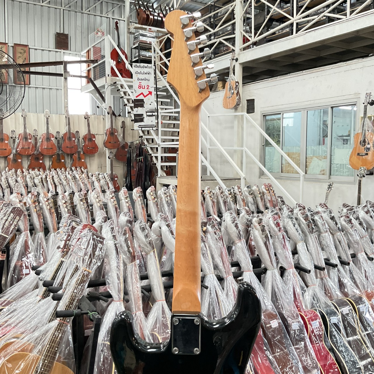 กีต้าร์ไฟฟ้า SELDER