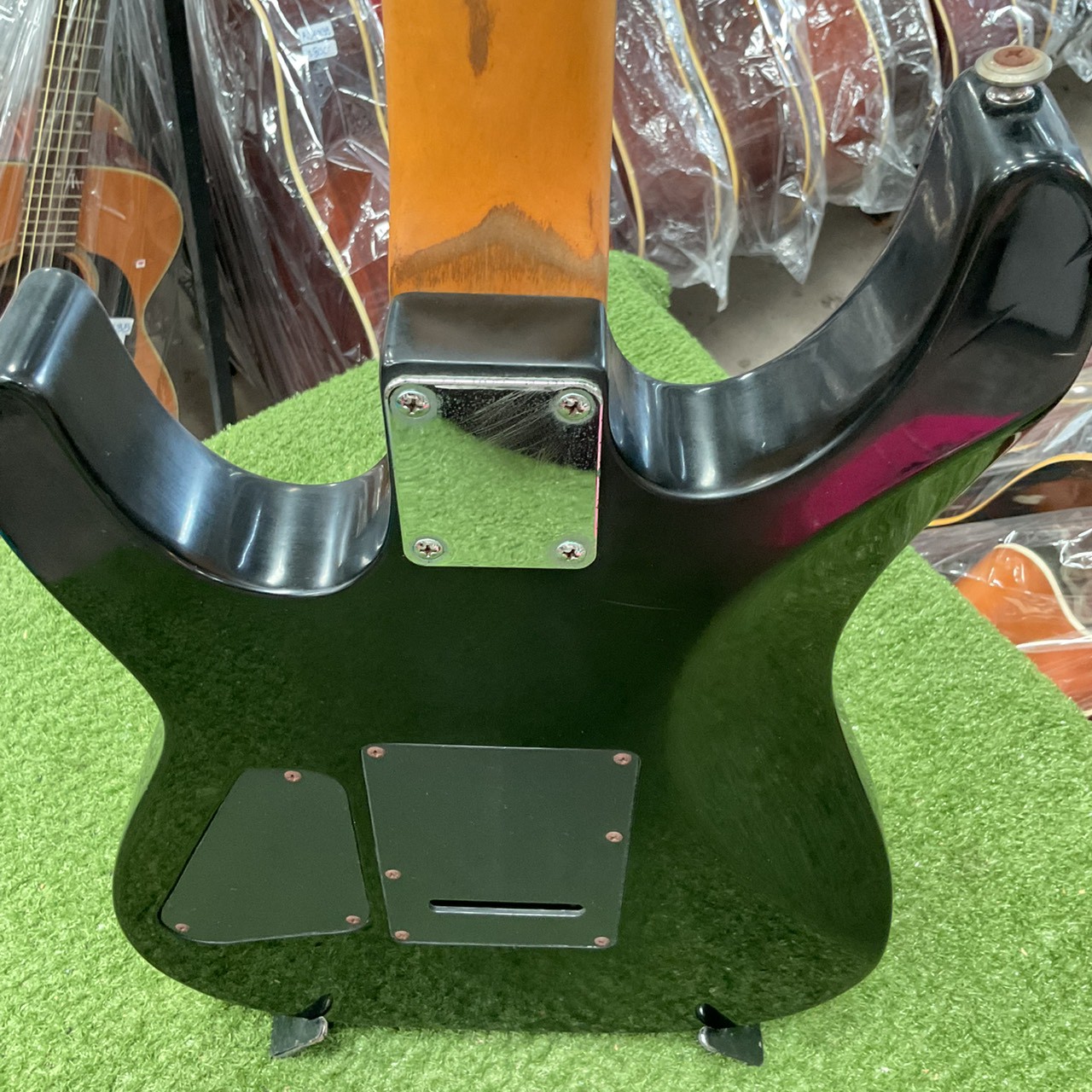 กีต้าร์ไฟฟ้า Bill's Brothers