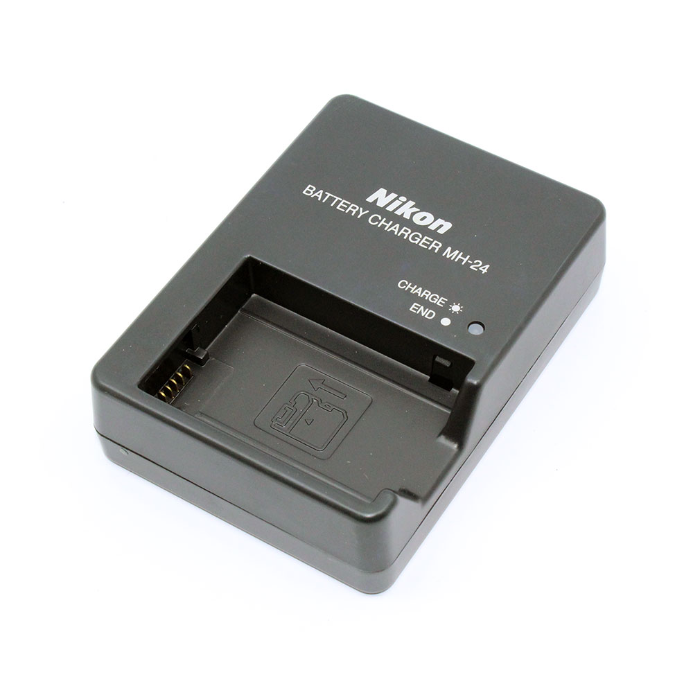 แท่นชาร์จแบต Nikon รุ่น MH-24 (EN-EL14)