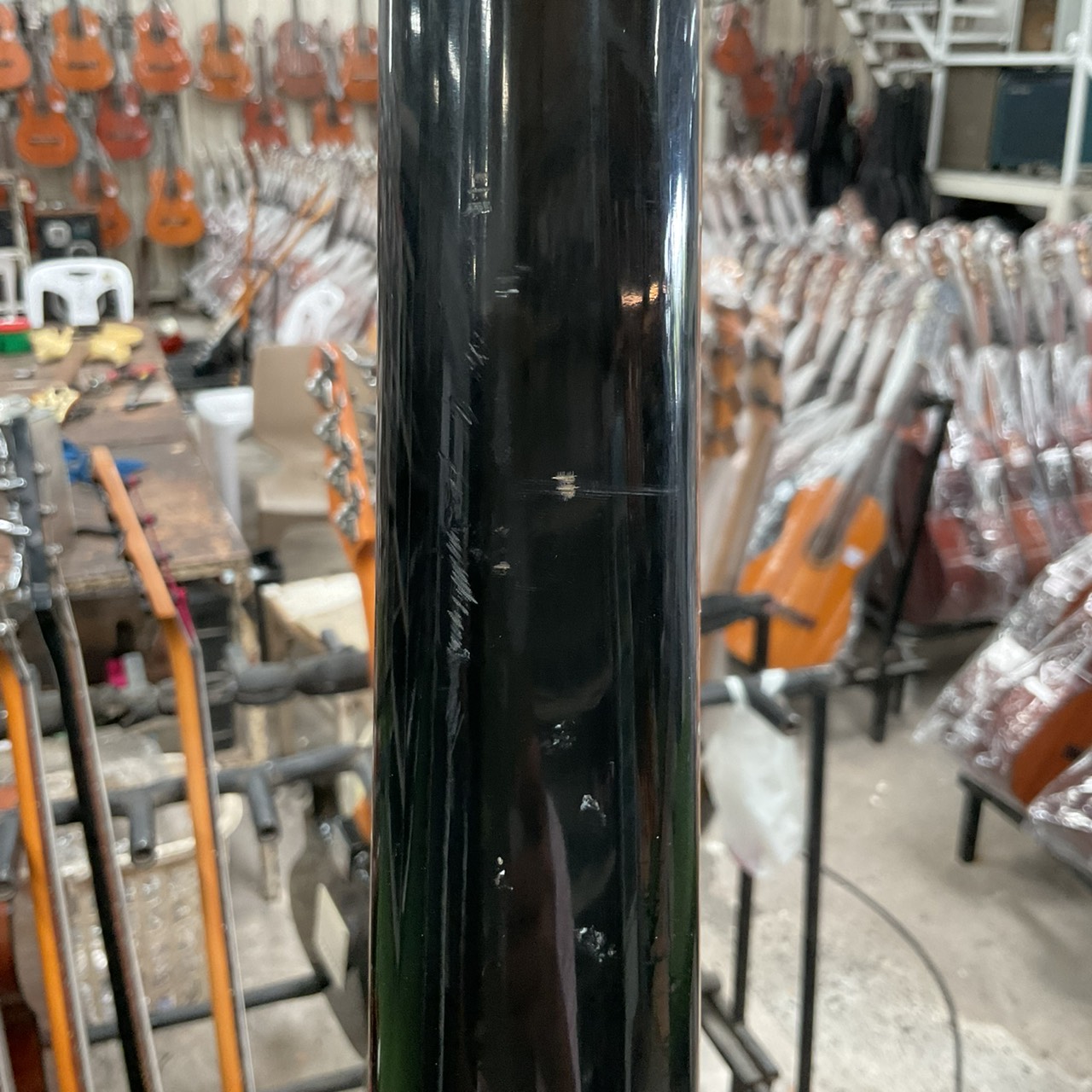 กีต้าร์เบส BUSKER'S