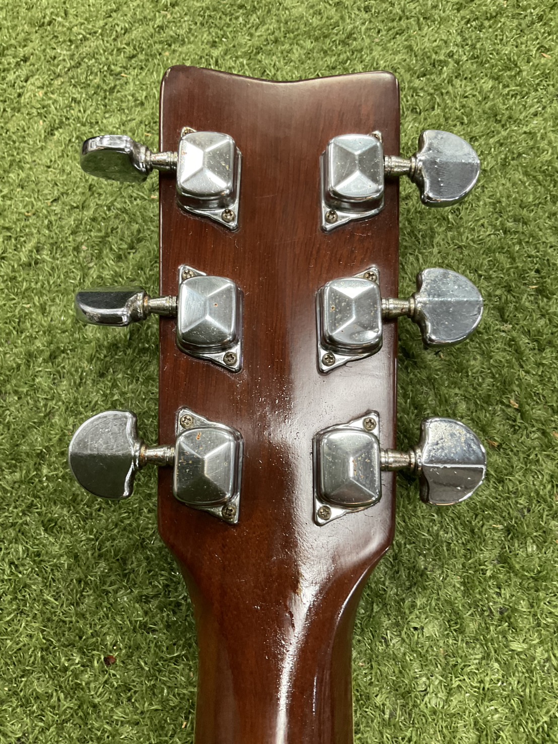 กีต้าร์โปร่ง YAMAHA : FG-420A