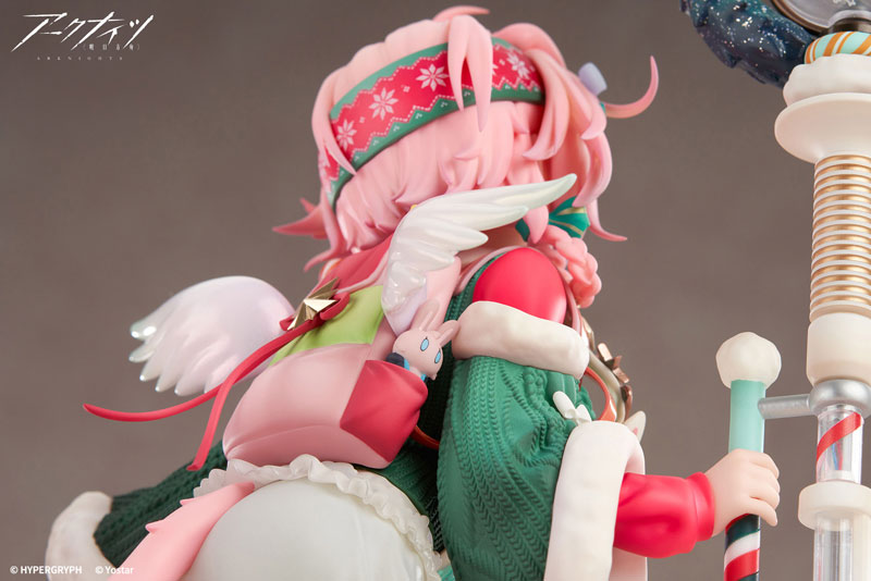 Arknights Goldenglow Maiden For The Bright Night VER. 1/7 Complete Figure(Pre-order)