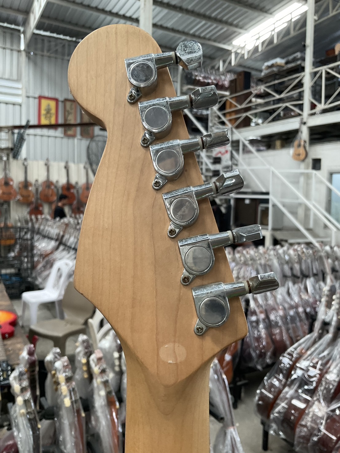 กีต้าร์ไฟฟ้า SELDER