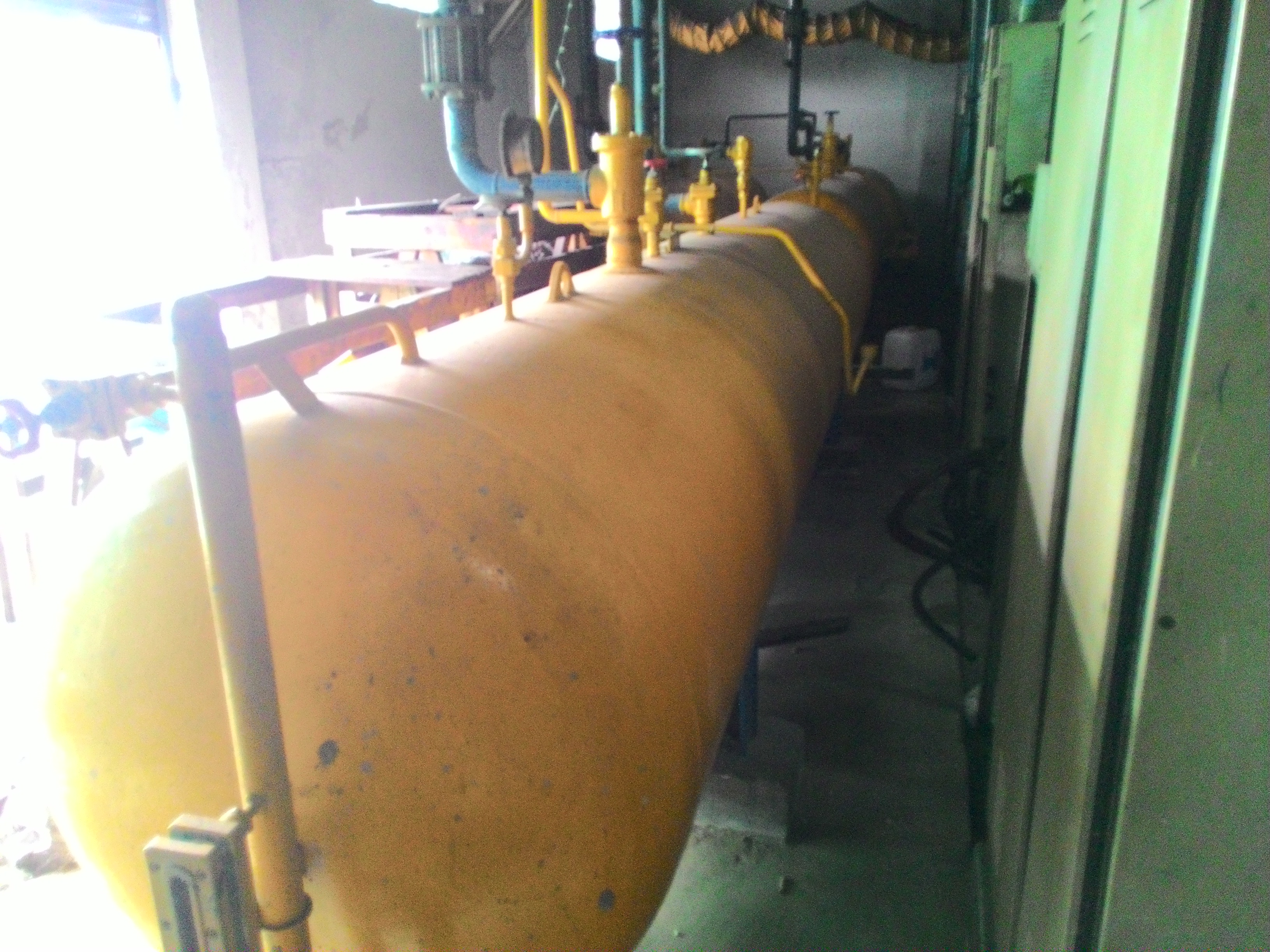 เครื่องผลิตน้ำแข็งหลอด ขนาด 30 ตัน/วัน คอมเพรสเซอร์ Mycom 6 B