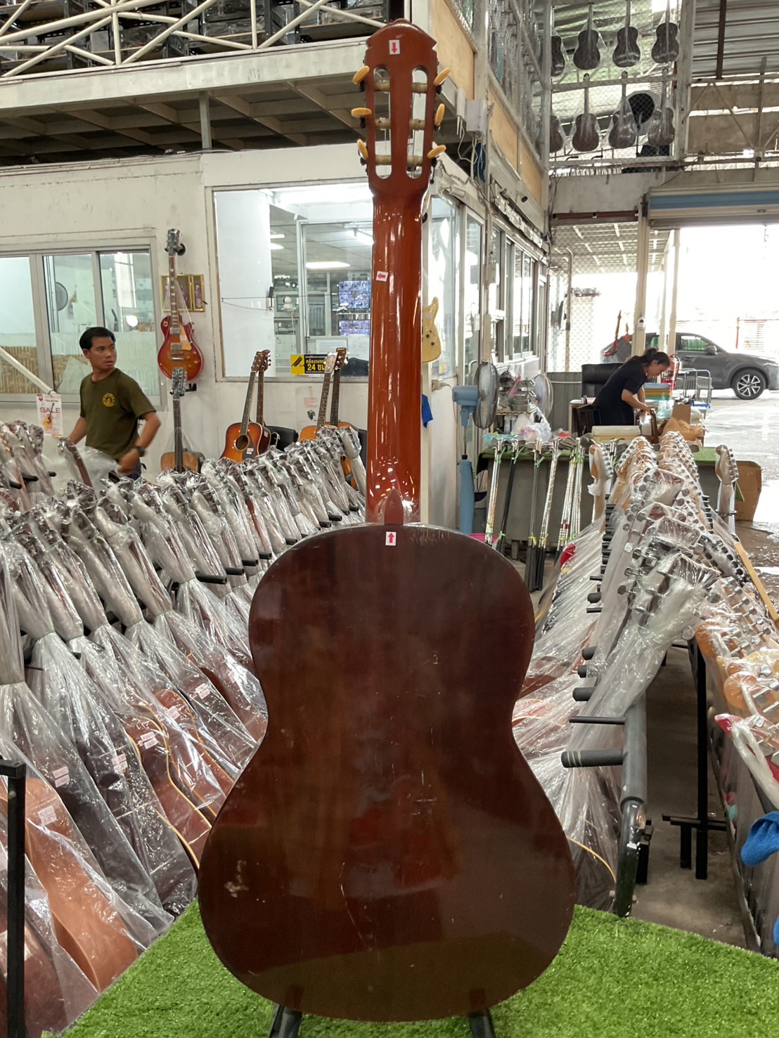 กีต้าร์คลาสสิค YAMAHA : G-85D