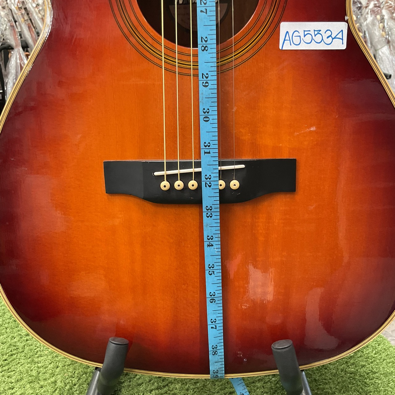 กีต้าร์โปร่ง Morris : MF-207