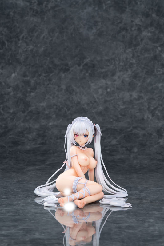 White Haired Luna-chan Illustrated by Kasu Komeshiro 1/6 Complete Figure(Pre-order)