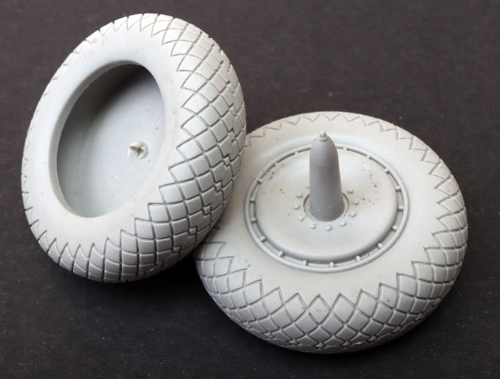 โมเดลเครื่องบินรบ Kinetic Model 1/24 KI-K3212 P-47D Thunderbolt Mk.1