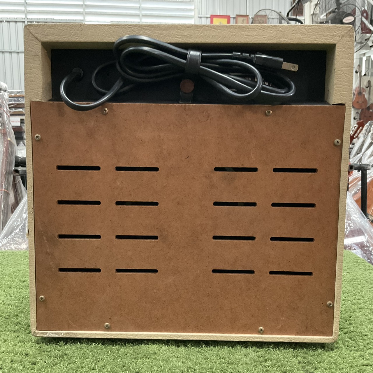 แอมป์กีต้าร์ Piggy : PS-40