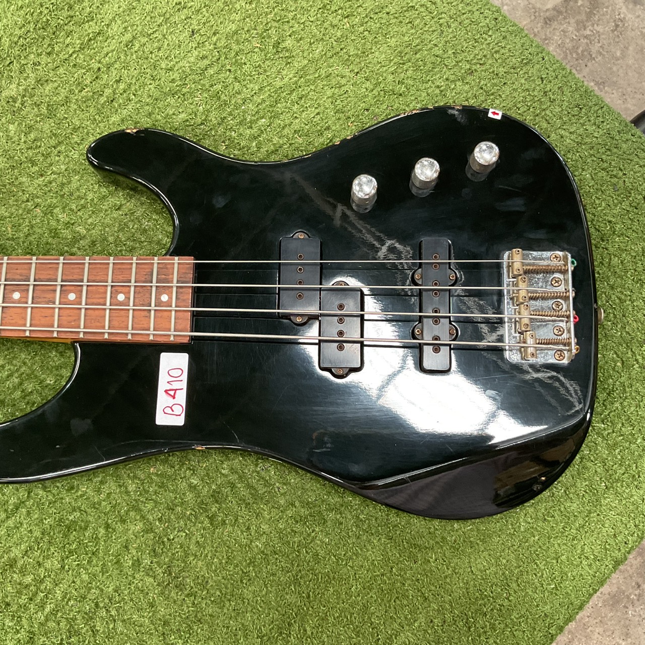 กีต้าร์เบส FERNANDES : LIMITED EDITION