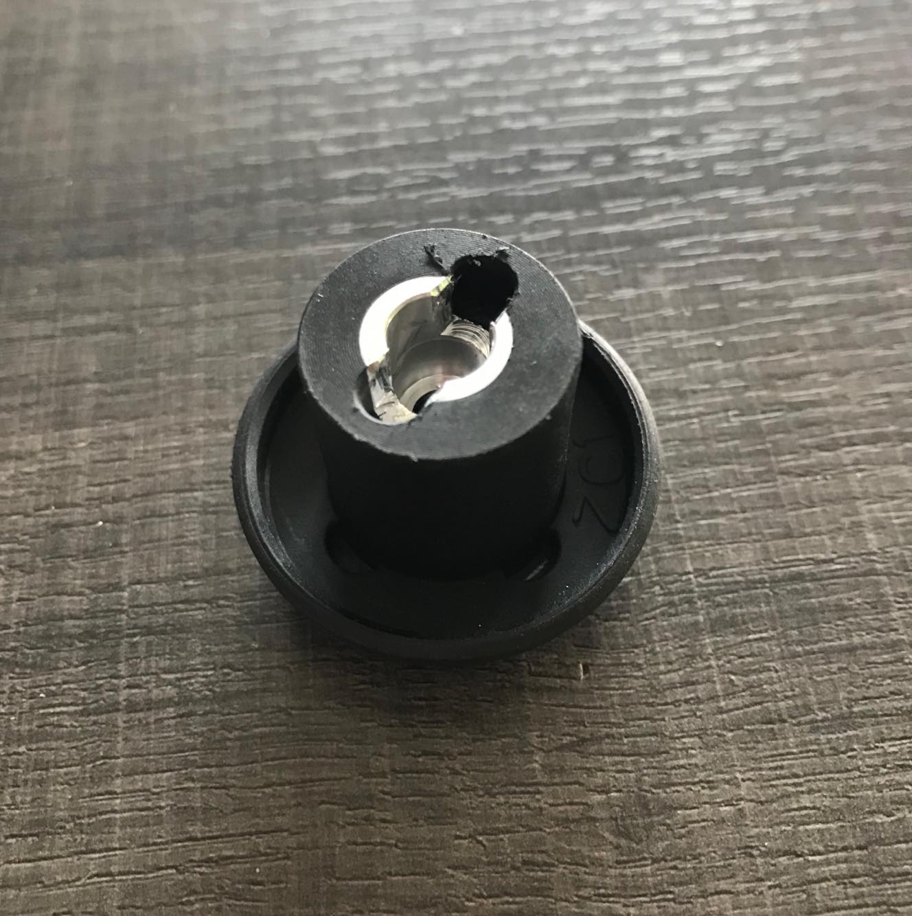 เฟืองเครื่องแบบน็อตขันกลาง MODEL:699