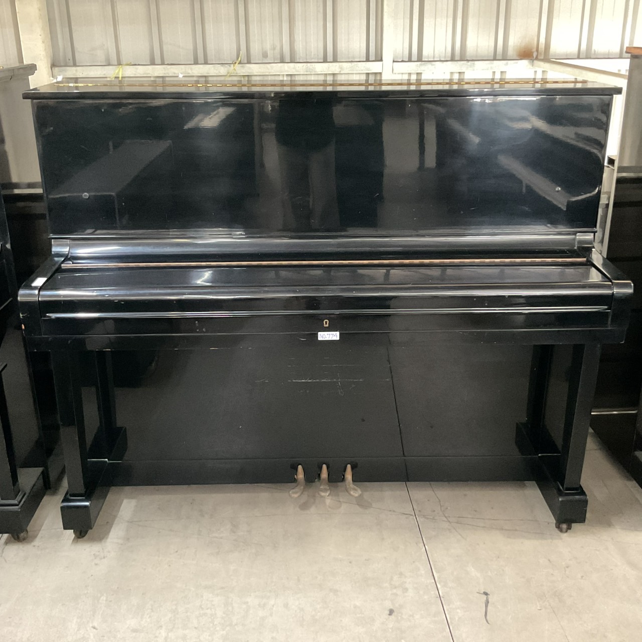 เปียโนอัพไลท์ FORSTEI VON MELOS : No.250