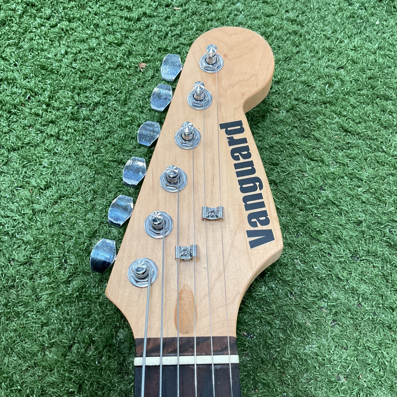 กีต้าร์ไฟฟ้า Vanguard