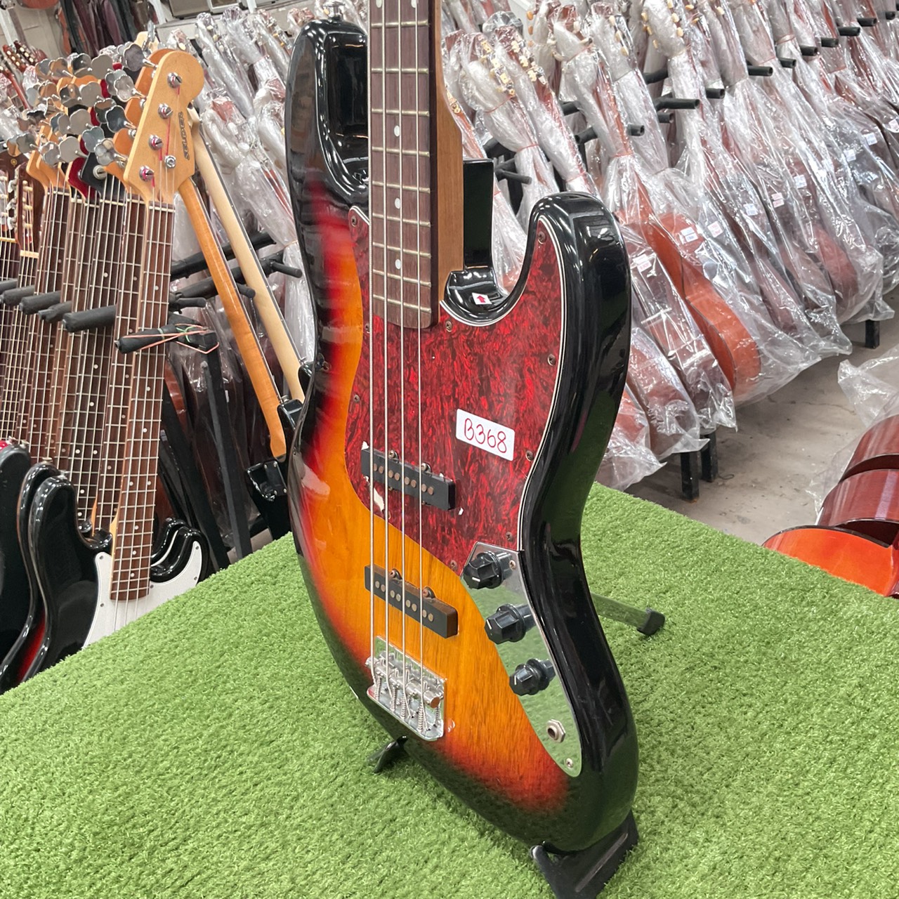 กีต้าร์เบส K-Garage : TRADITIONAL