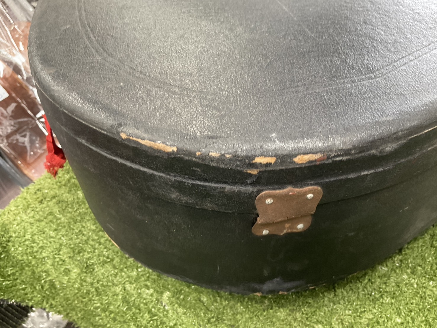 กล่องเคสกีต้าร์คลาสสิค