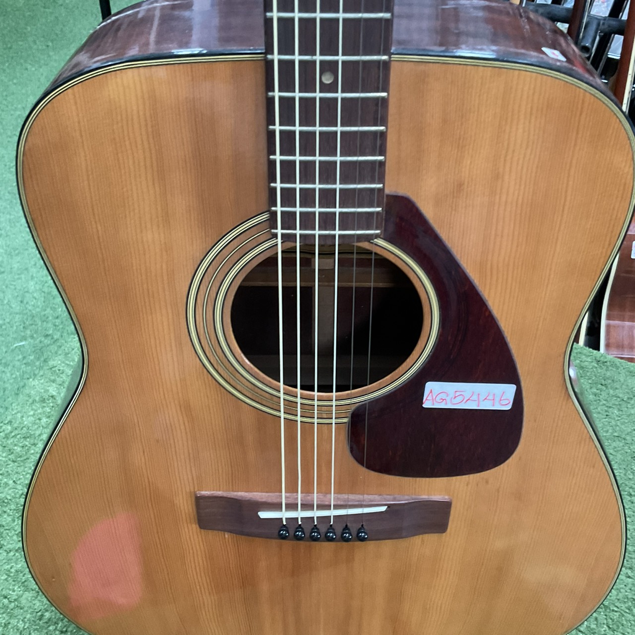 กีต้าร์โปร่ง YAMAHA : FG-160