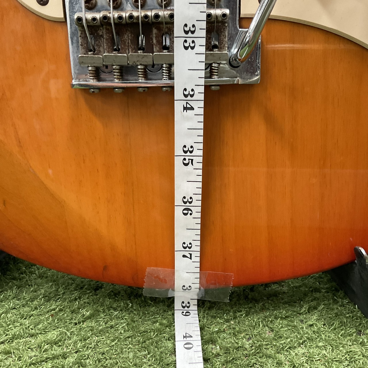 กีต้าร์ไฟฟ้า YAMAHA : YGS 112T