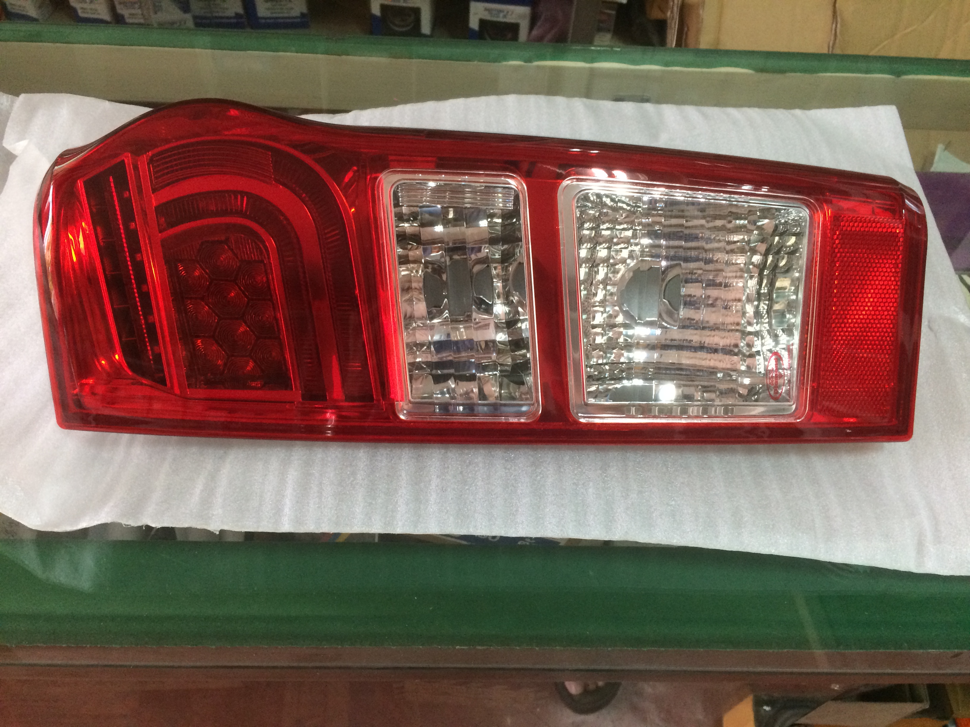 ไฟท้าย DMAX LED ALL NEW 2014