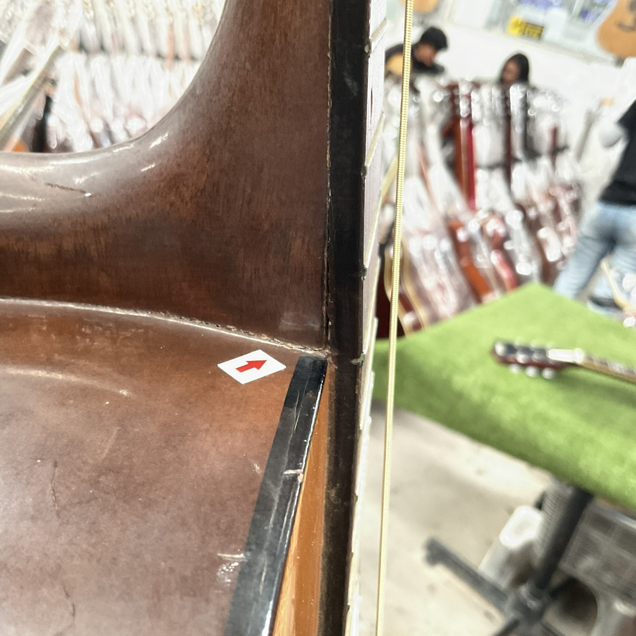 กีต้าร์โปร่ง Enjoy Found