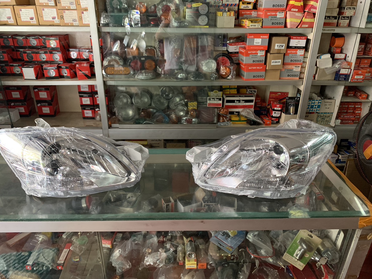 โคมไฟหน้า TOYOTA VIOS 2008 GEN2