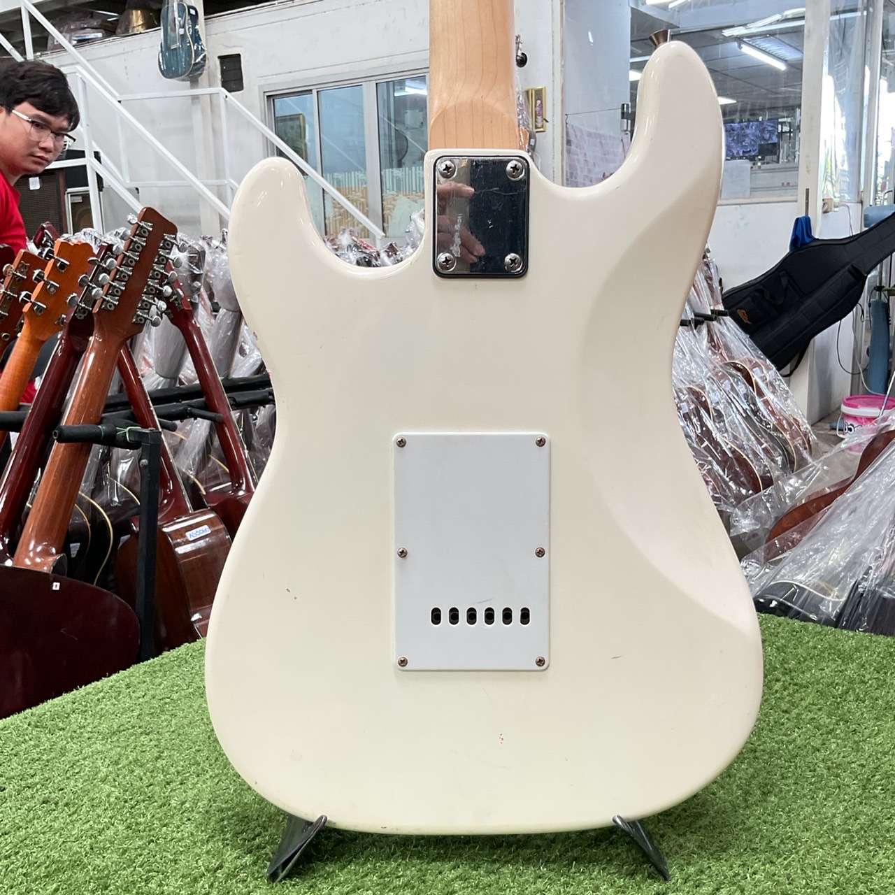 กีต้าร์ไฟฟ้า PlayTech