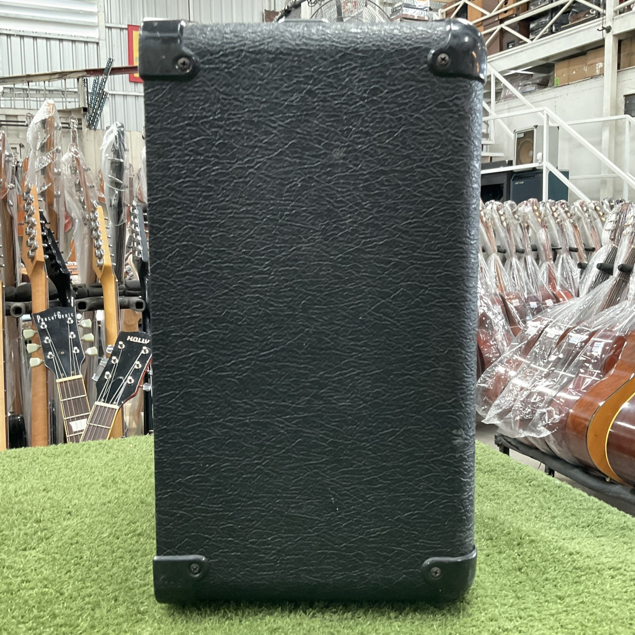 แอมป์กีต้าร์ WASHBURN : Live30