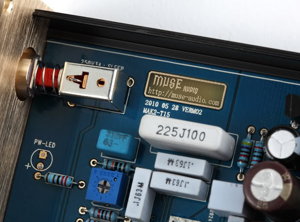 MUSE M15 EX2 TA2024 T-Amp Mini Stereo Amplifier 15WX (Gold)