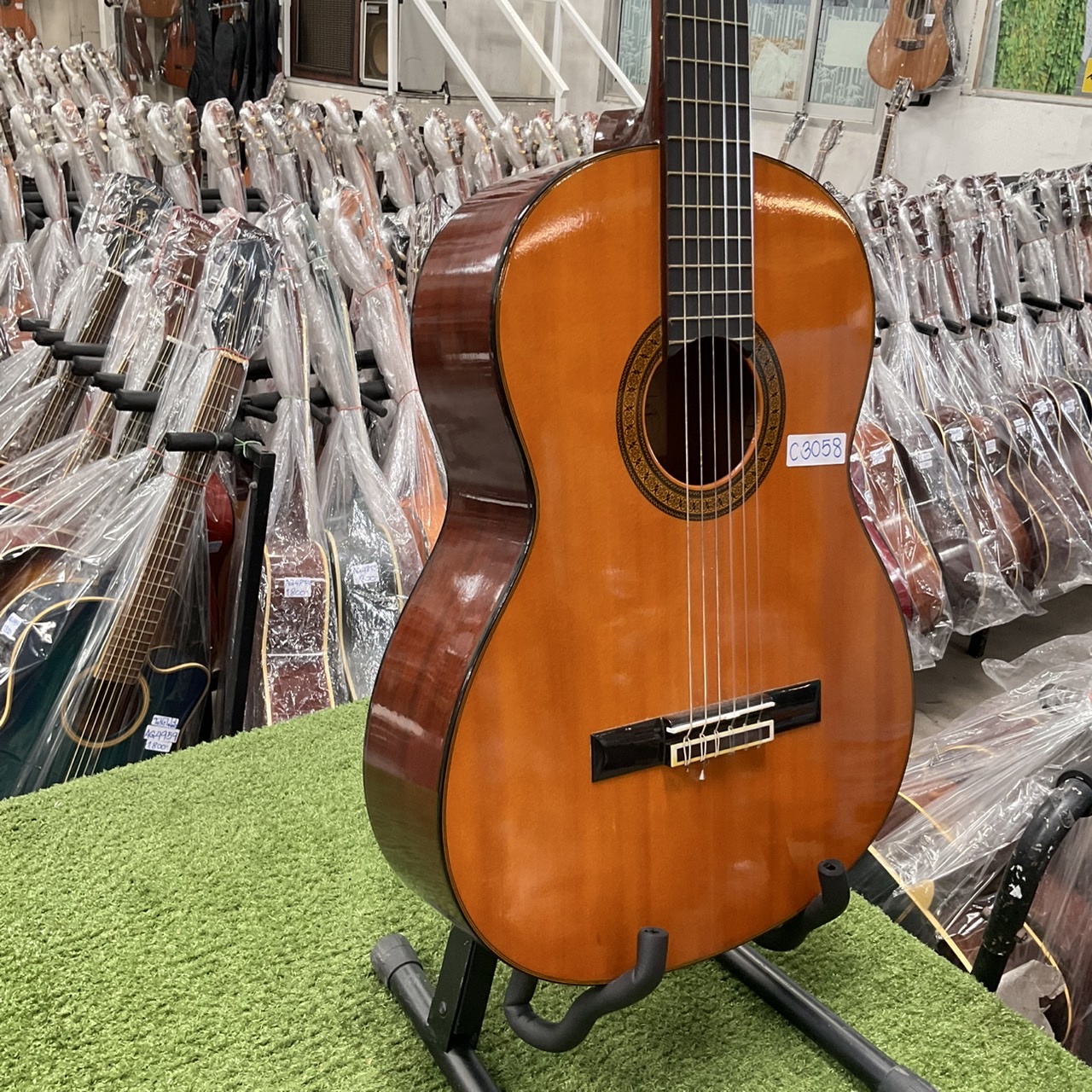 กีต้าร์คลาสสิค YAMAHA : C-150