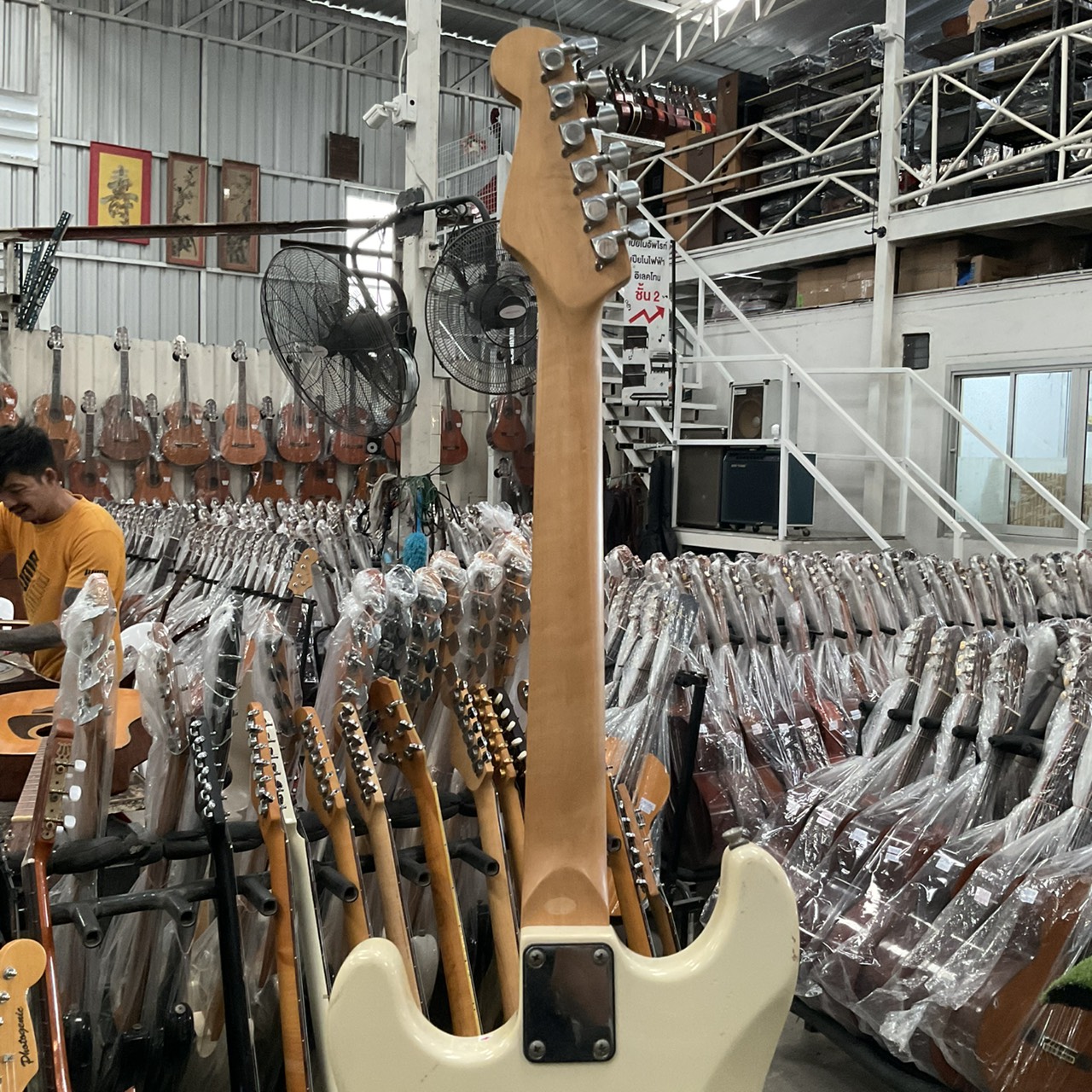 กีต้าร์ไฟฟ้า SELDER