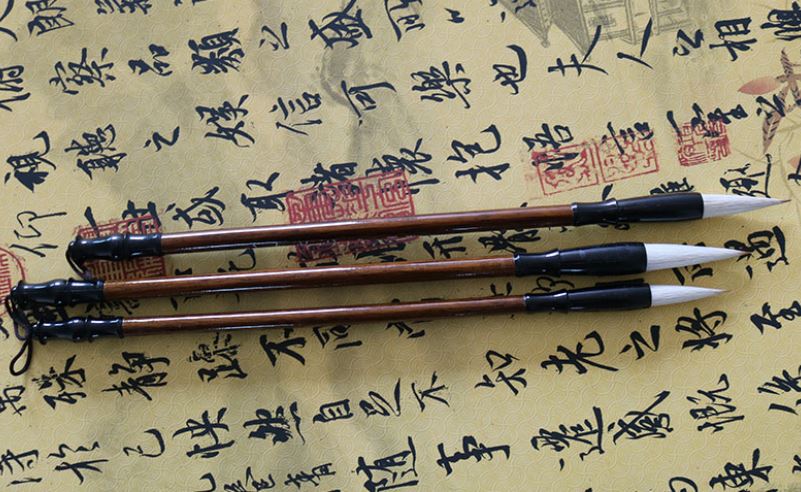 ชุดพู่กันจีน Jiān háo (3 ด้าม/ชุด) พร้อมที่วางพู่กันไม้ 1 อ้น 毛笔 Chinese Calligraphy Brush
