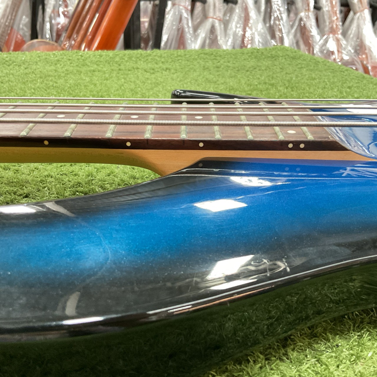 กีต้าร์เบส Aria Pro II