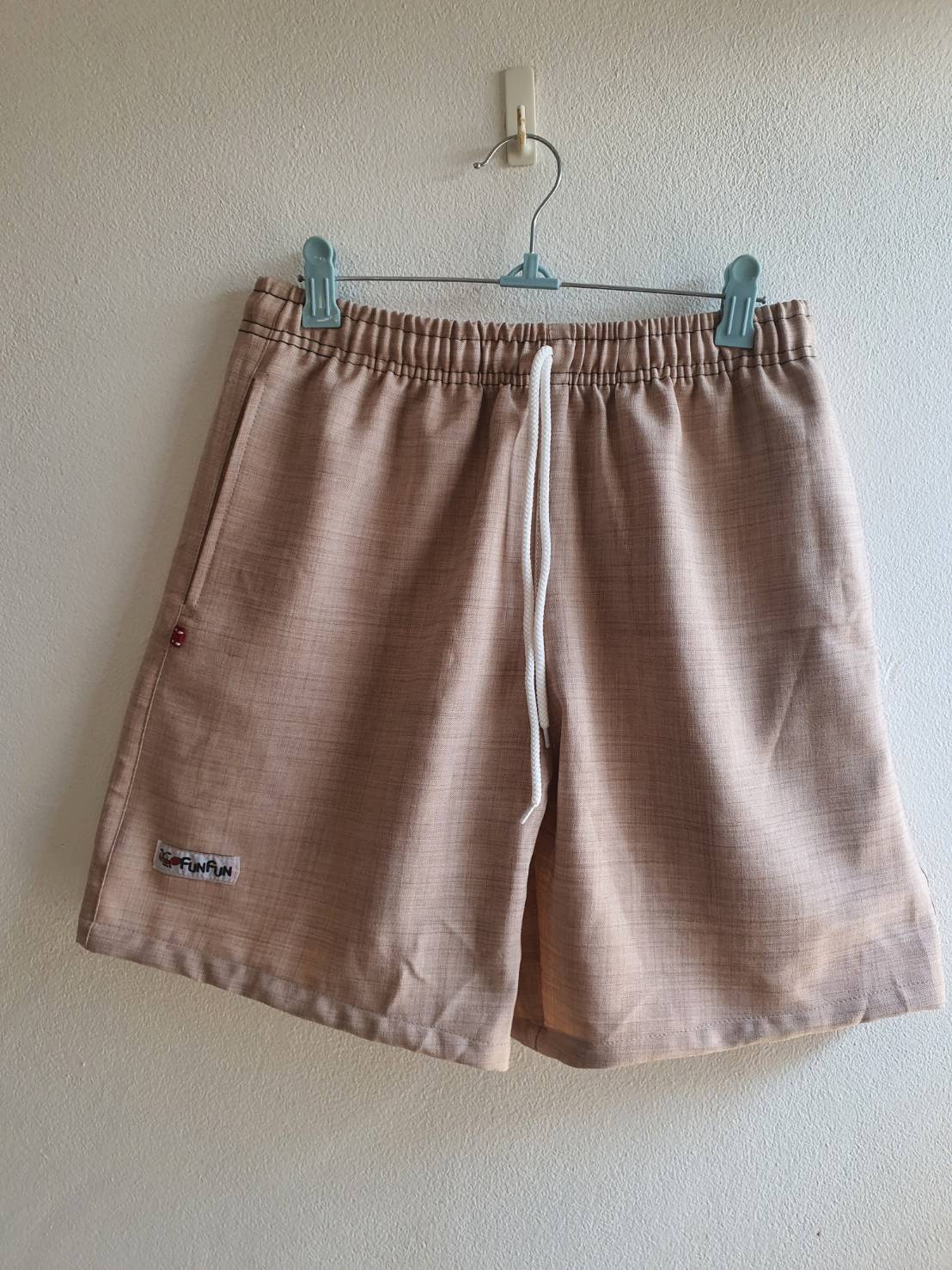 FF05908 กางเกง ขาสั้น สีเบจ ของใหม่ เอว 24-32 นิ้ว