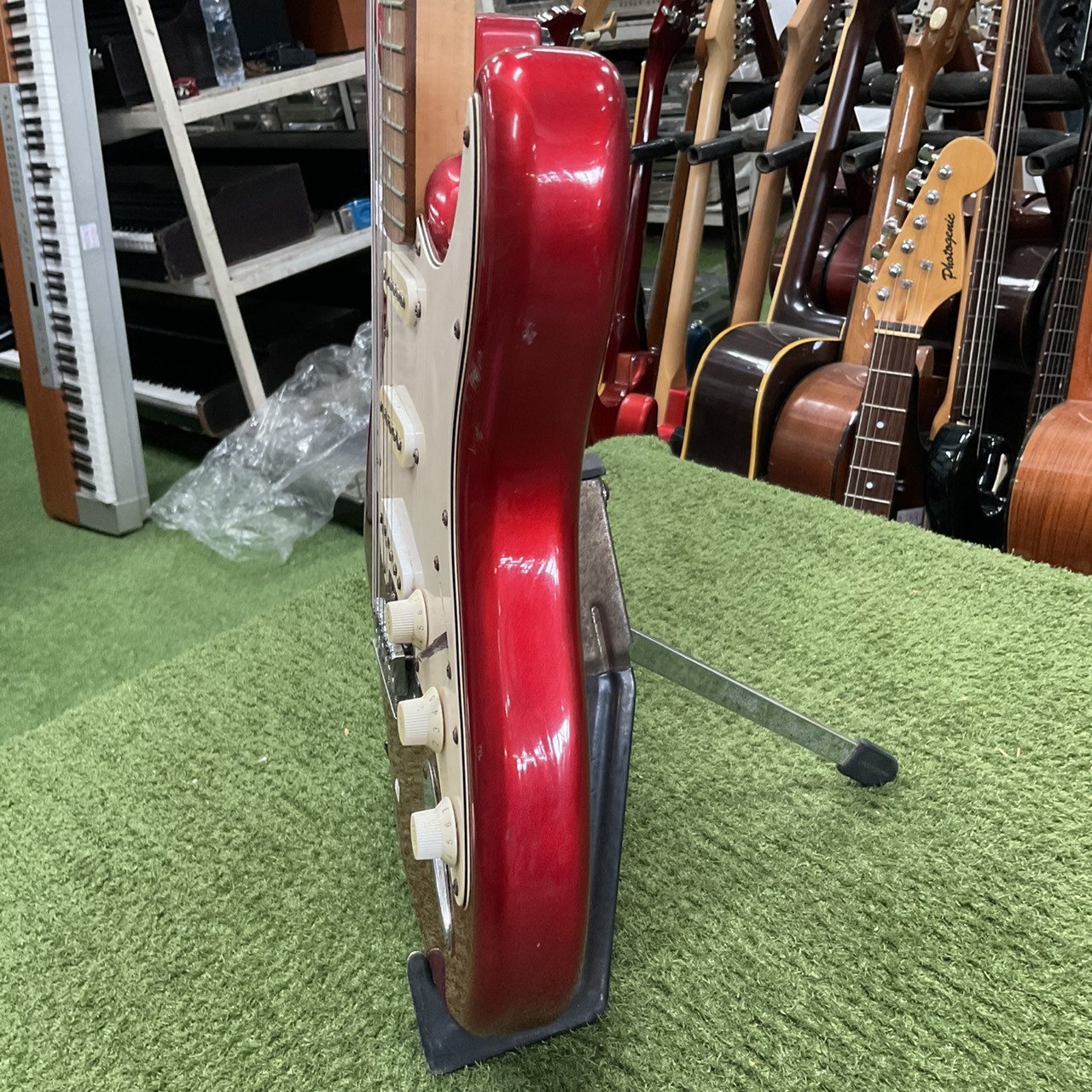 กีต้าร์ไฟฟ้า SELDER