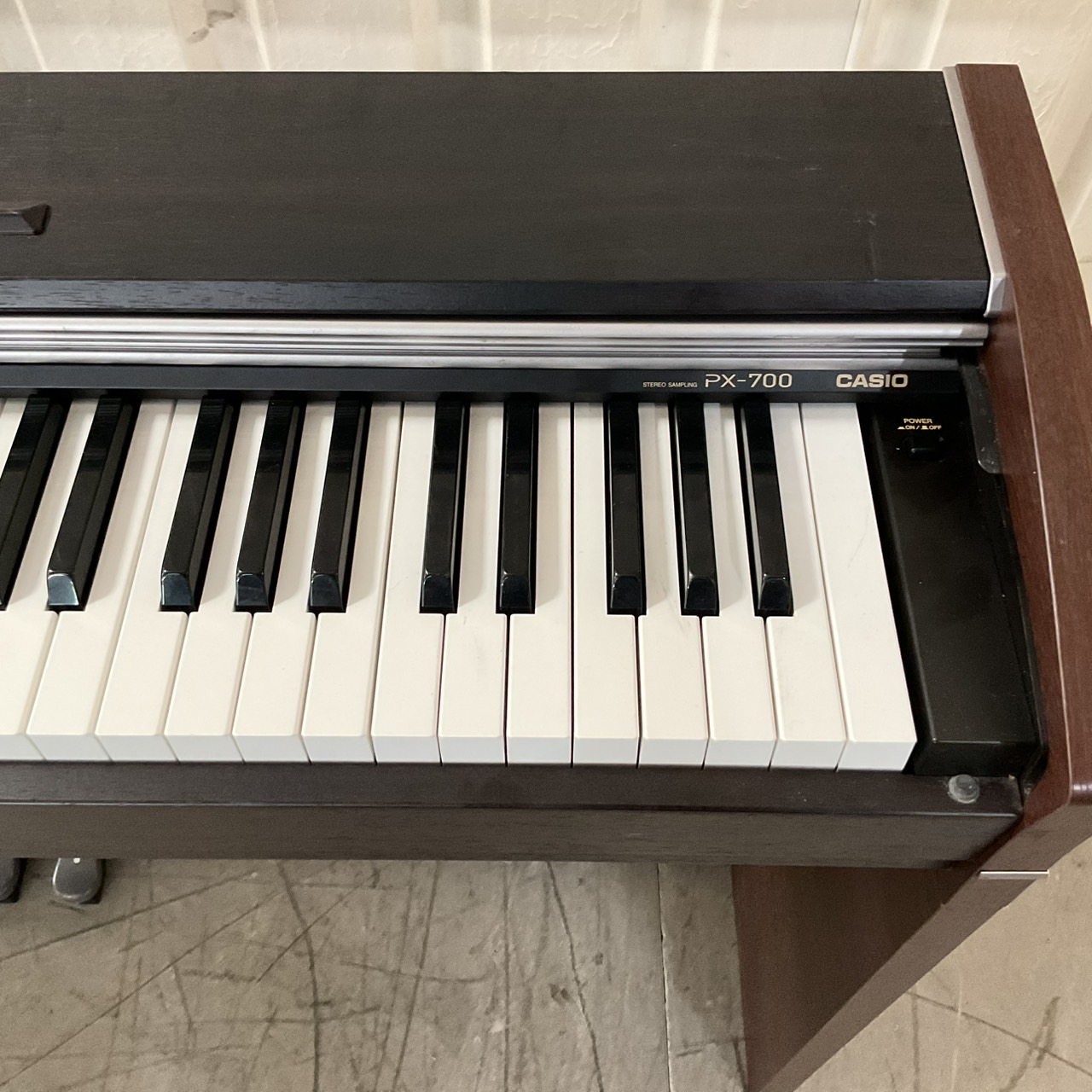 เปียโน CASIO : PX-700