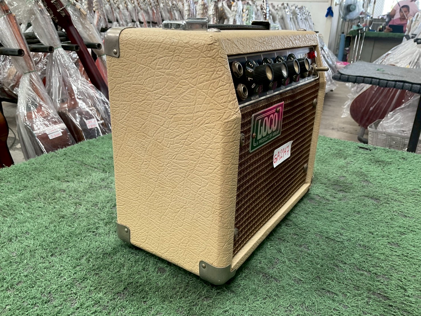 MUSICAL AMPLIFIER - LOCO : MX-60