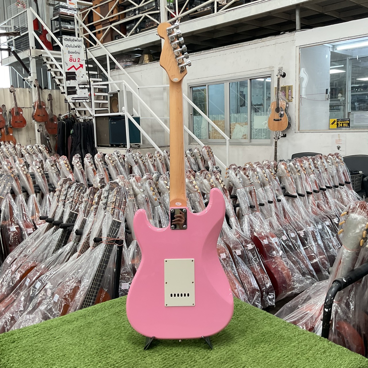 กีต้าร์ไฟฟ้า PhotoGenic