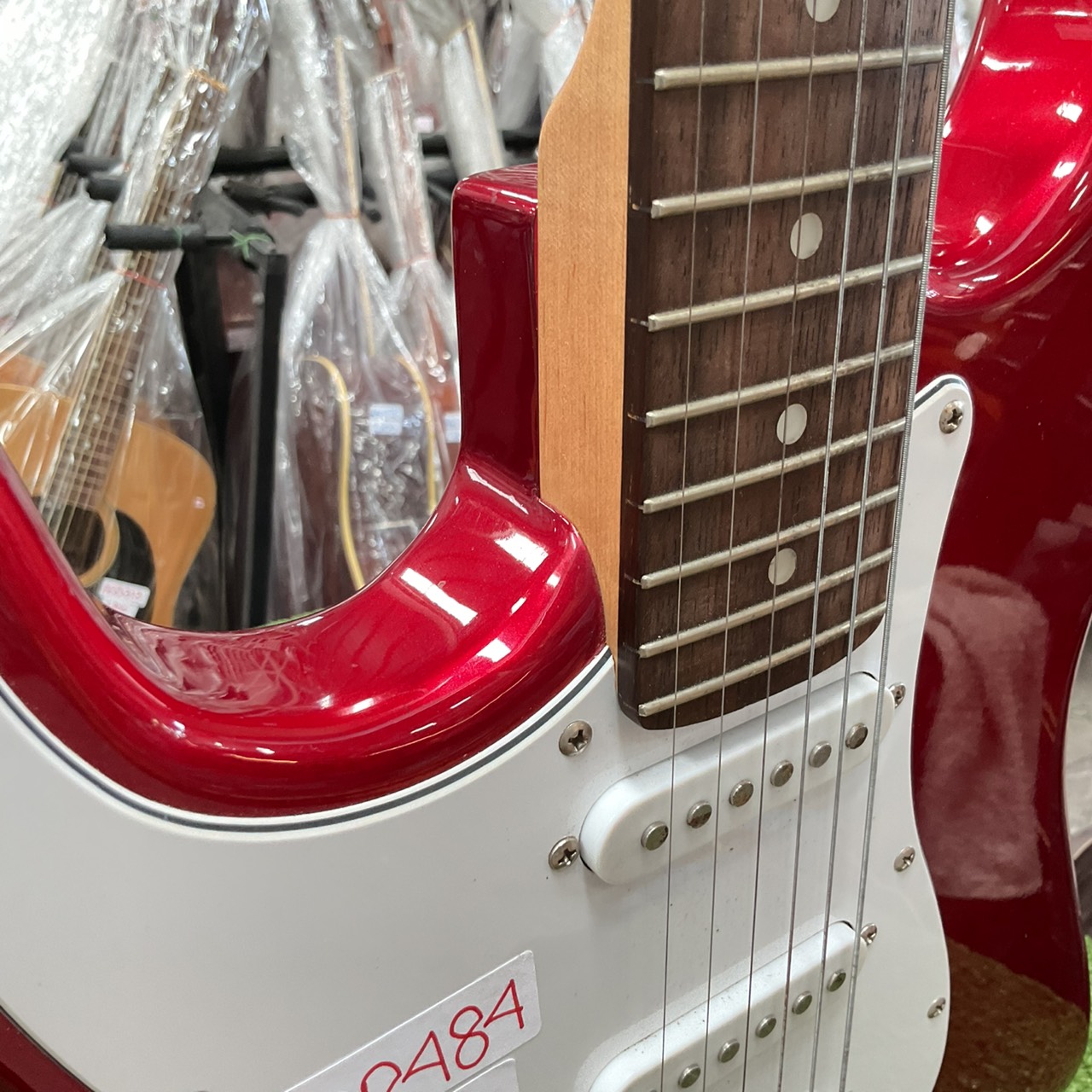 กีต้าร์ไฟฟ้า Giannini (สำหรับมือซ้าย)