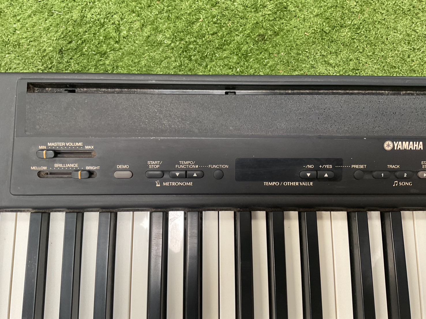 เปียโน YAMAHA : P-80 (ELECTRONIC) สินค้าไม่พร้อมใช้งาน (ต้องซ่อม)