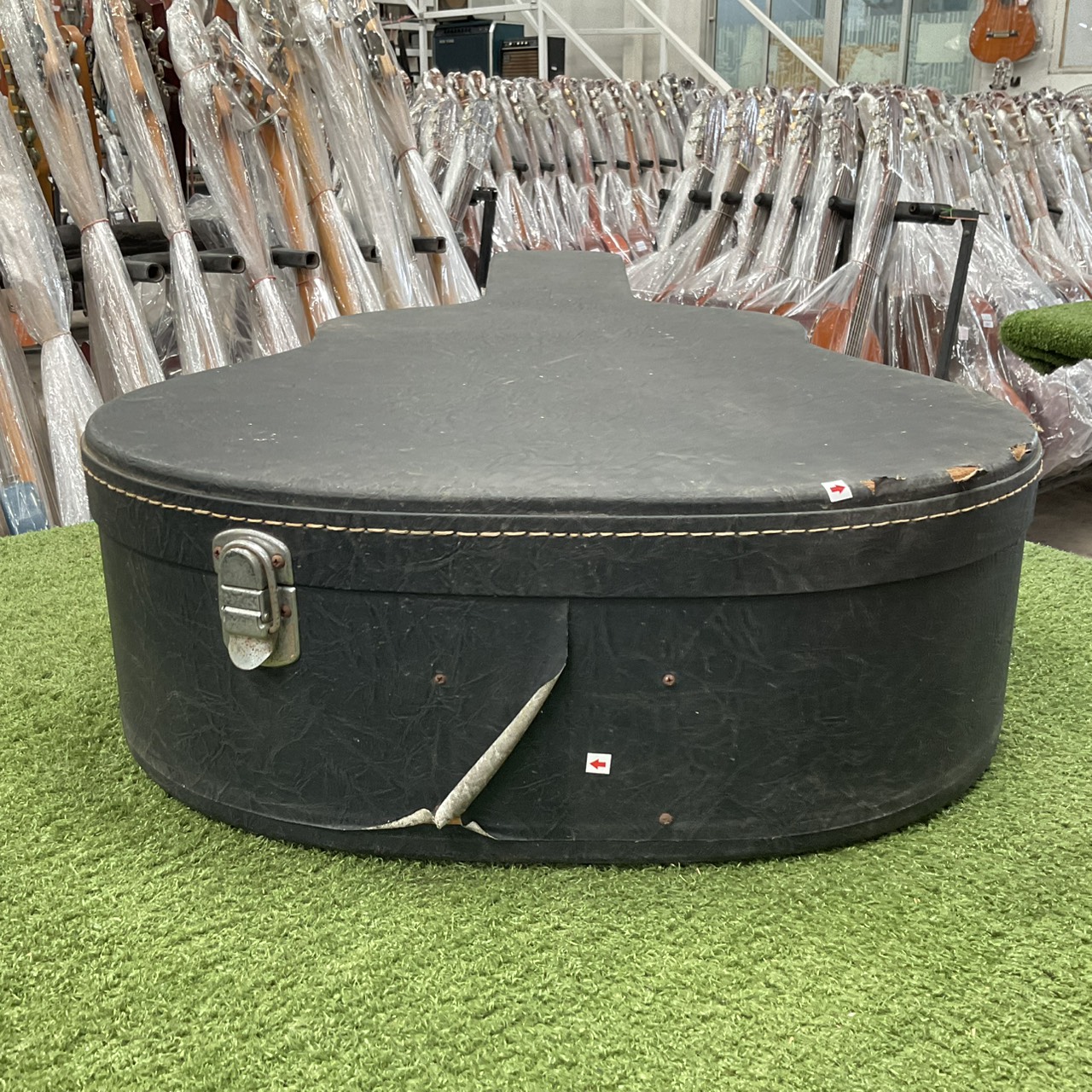 กล่องเคสกีต้าร์โปร่ง