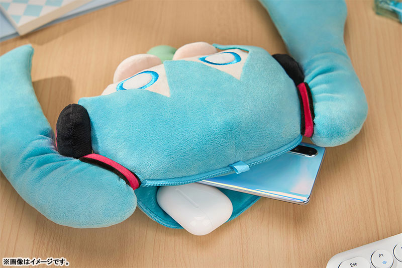 Character Vocal Series 01 Hatsune Miku Fluffy Series - Plushie Pouch(Pre-order)