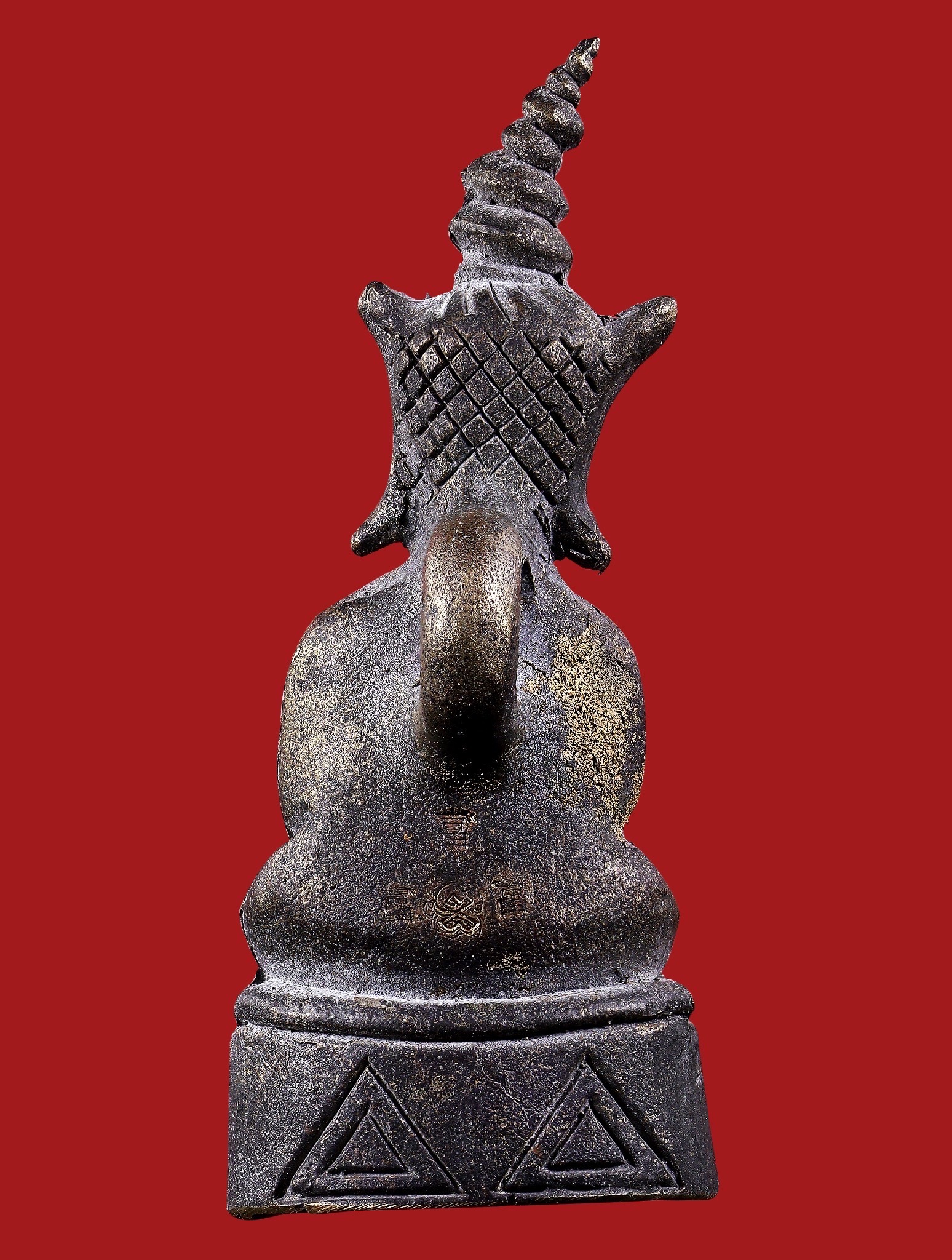 พญางั่งมหามนตราจันทร์เสี้ยว (เนื้อขันลงหินเก่า) Supreme Mantra Crescent Moon Ngang. (bronze alloy material) SKU-04046