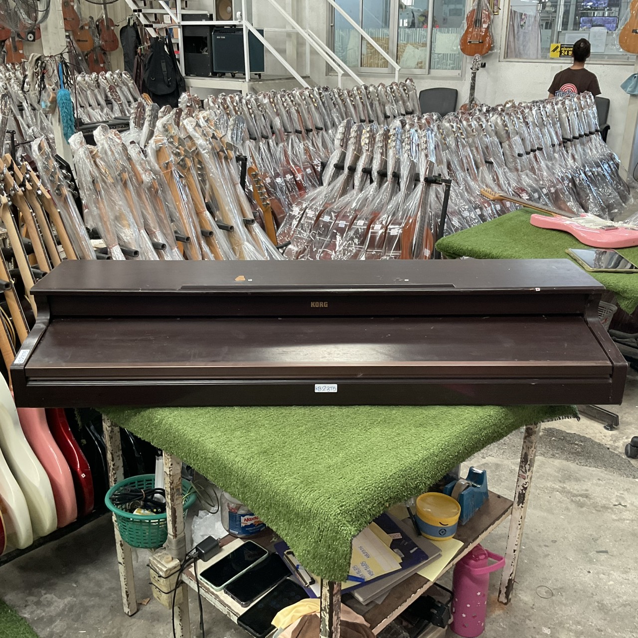 เปียโน KORG : C-3200