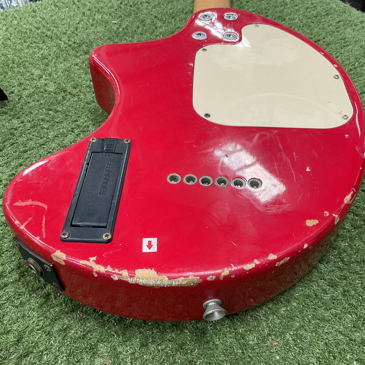 กีต้าร์ไฟฟ้า FERNANDES