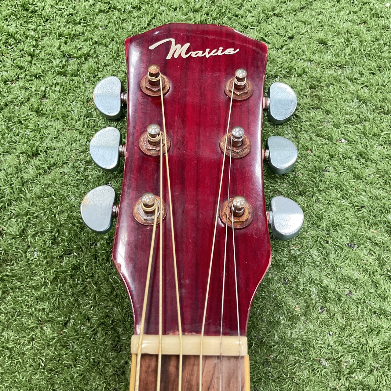 กีต้าร์โปร่ง Mavis : MW-200