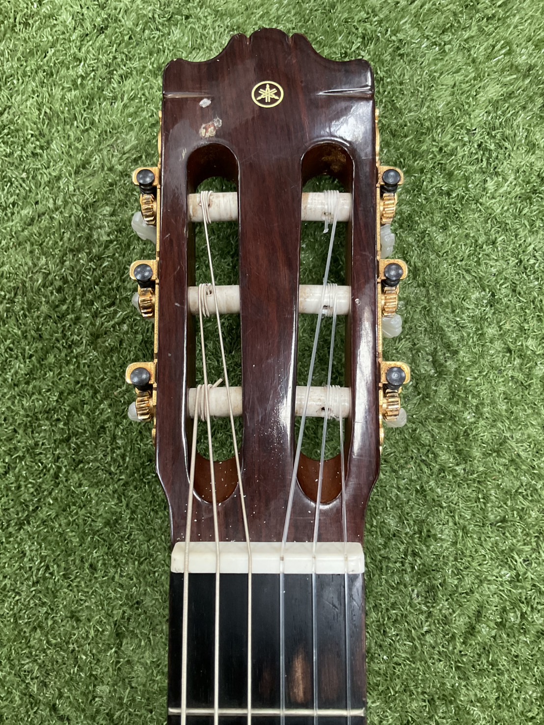 กีต้าร์คลาสสิค YAMAHA : C-200