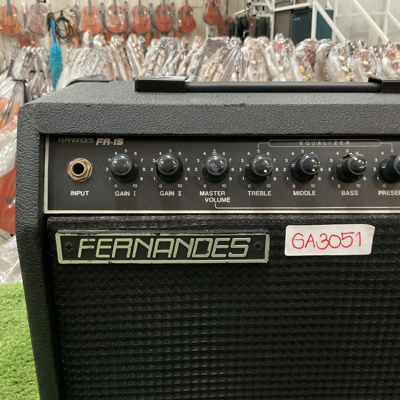 แอมป์กีต้าร์ FERNANDES : FA-15