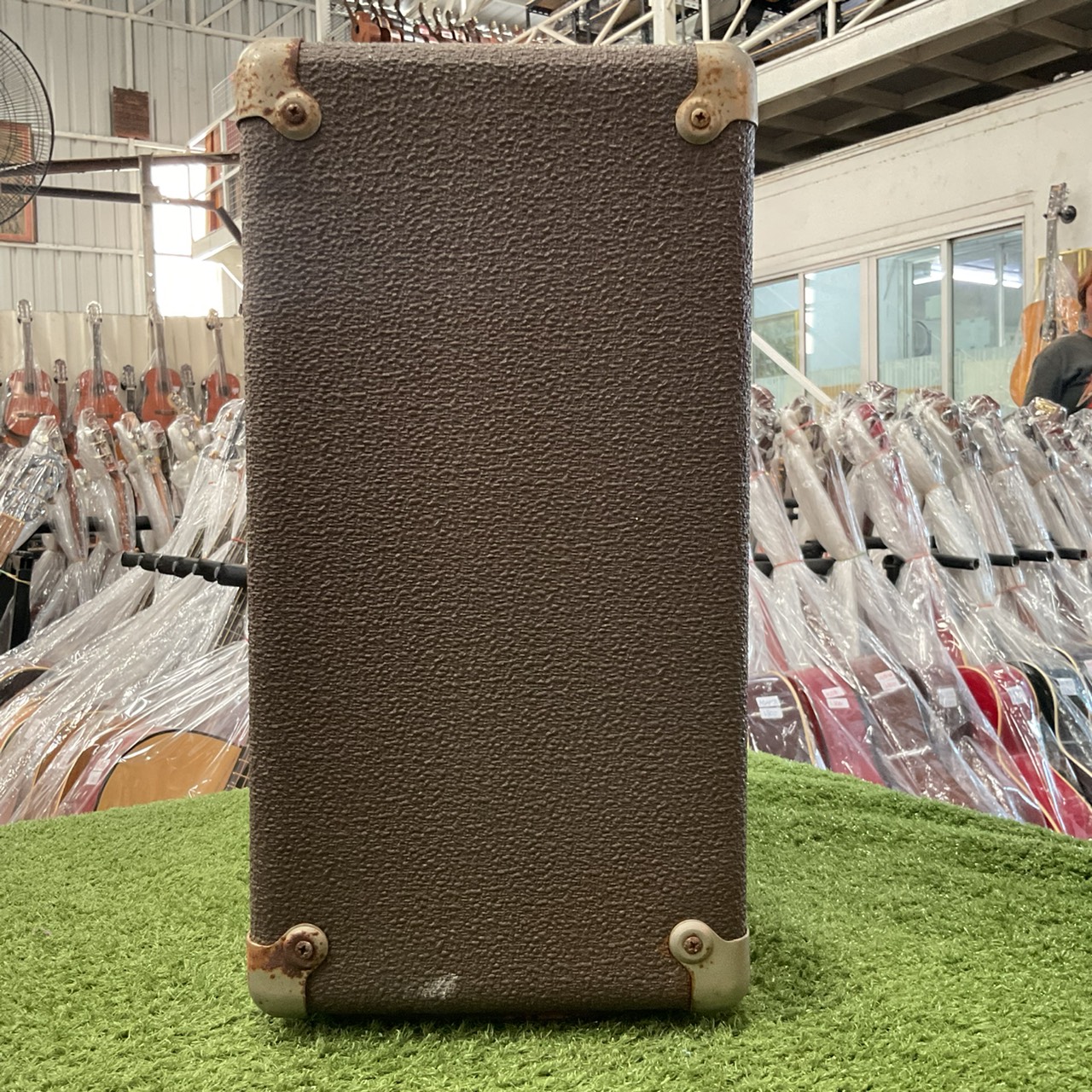 แอมป์กีต้าร์ YAMAHA : JX20 สินค้าไม่พร้อมใช้งาน (ต้องซ่อม)