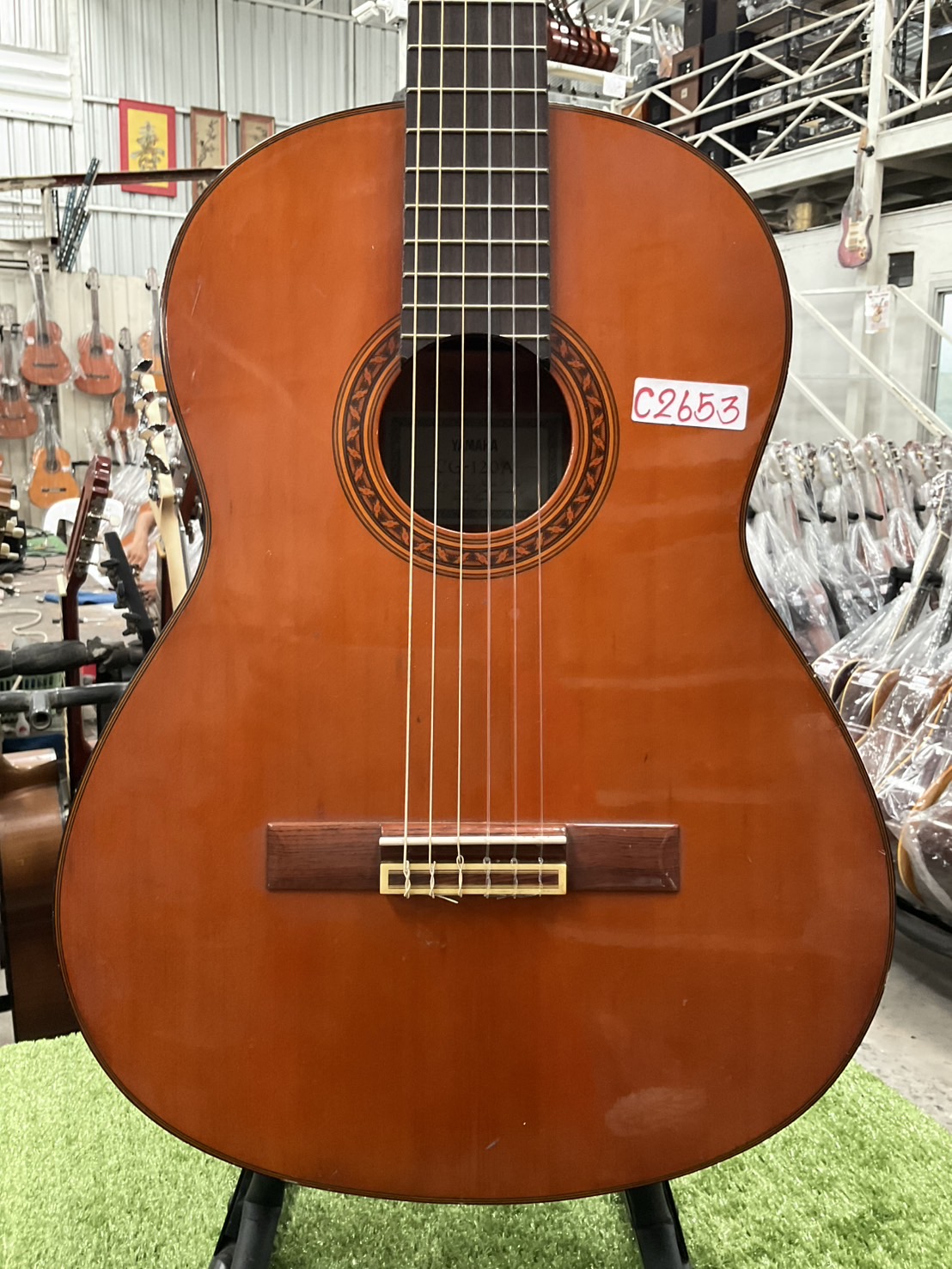กีต้าร์คลาสสิค YAMAHA : CG-120A