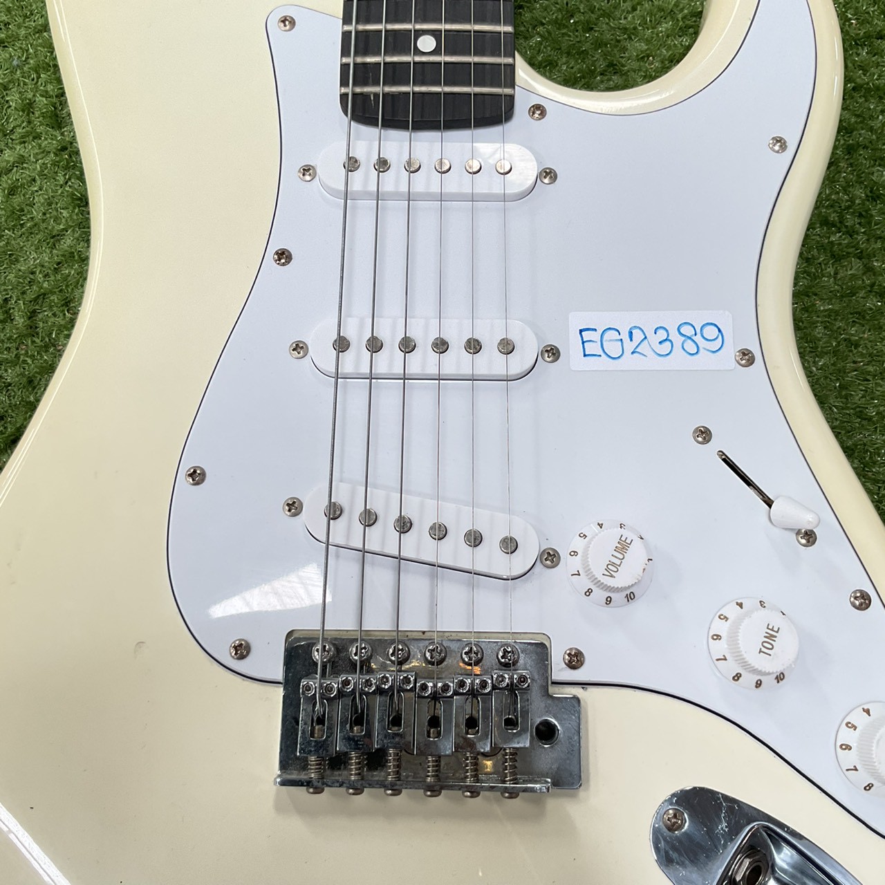 กีต้าร์ไฟฟ้า SELDER