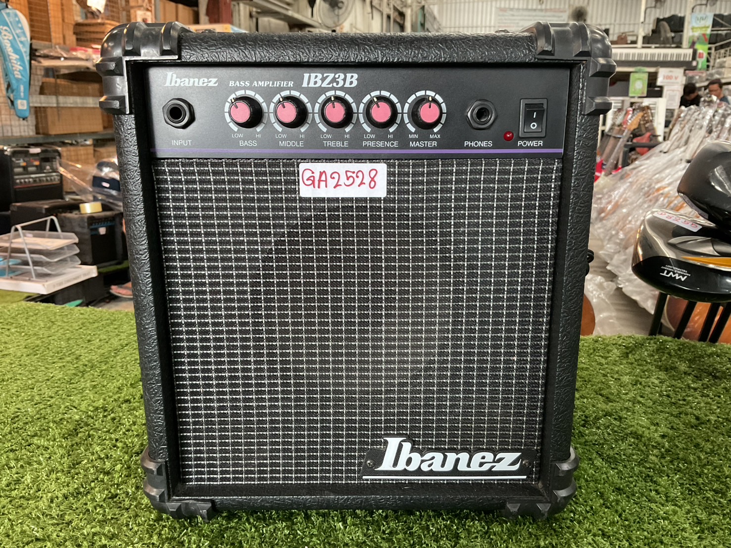แอมป์เบส Ibanez : IBZ3B